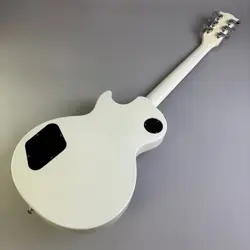 WHITE 2017 NO.DG844