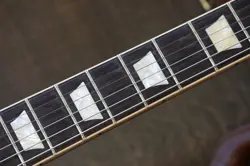 LEFT-HANDED GUITAR