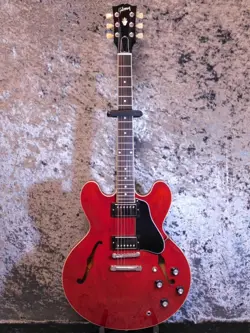GIBSON ES 335 SIXTIES CHERRY 20
