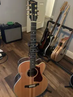 GIBSON HP 665 SB ACOUSTIC GUITAR ( GREAT CONDITION)