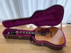 GIBSON HUMMINGBIRD ACOUSTIC GUITAR 1967 VINTAGE FROM JAPAN