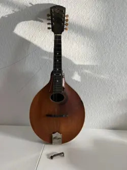 1911 THE GIBSON A MANDOLIN  PICKUP PUMPKIN TOP