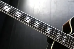 *CLEAN* GIBSON