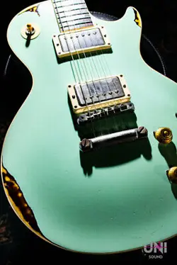 GIBSON CUSTOM SHOP LES PAUL STANDARD PAINTED OVER LIMITED RUN 2017