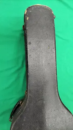 FOLK GUITAR