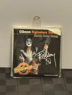 FREHLEY SIGNATURE GIBSON