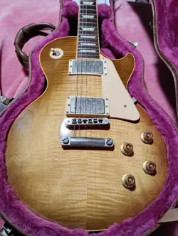 GIBSON LES PAUL STANDARD 2006 ELECTRIC GUITAR FROM JAPAN