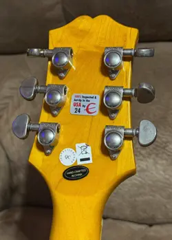 BIGSBY SEMI-HOLLOW