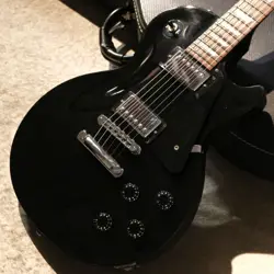 USED 1997 NECK