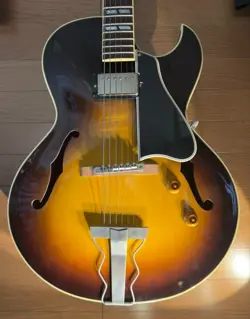 GIBSON ES-175 HOLLOW BODY ELECTRIC GUITAR VINTAGE FROM JAPAN