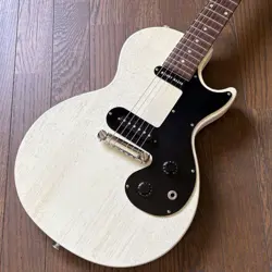 GIBSON MELODY MAKER WORN WHITE ELECTRIC GUITAR CLASSIC DESIGN GREAT SOUND