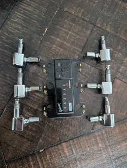 ROBOT TUNERS CHROME