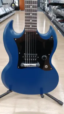 BLUE W/GIG BAG