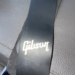 GIBSON BLACK LEATHER GUITAR STRAP, GOLD LOGO ACCESSORIES