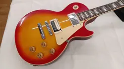 GIBSON LESPAUL TYPE STANDARD ELECTRIC GUITAR