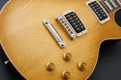 -HONEY BURST WITH