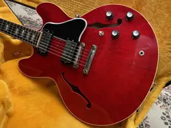 GIBSON CUSTOM SHOP HISTORIC 1964 ES-335 REISSUE VOS SIXTIES CHERRY SN *EH759