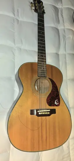 EPIPHONE BY GIBSON ACOUSTIC GUITAR 1970 VINTAGE