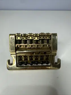 VINTAGE GIBSON TREMOLO