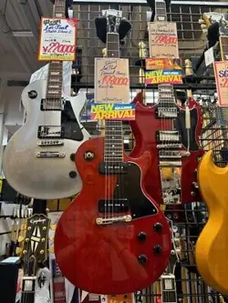 GIBSON LESPAUL SPECIAL CHERRY