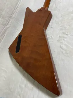 NECK PICKUPS