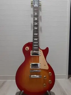 LESPAUL STUDIO CHERRY