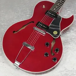 GIBSON   ES 135 CHERRY NO.RG2052