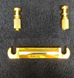 POSTS STUDS ES