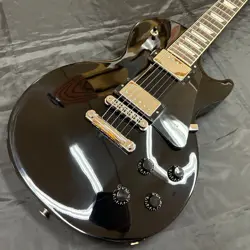 STUDIO/EBONY BLACK