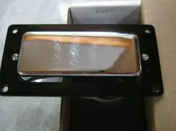 W/HUMBUCKER SIZE PICKUP
