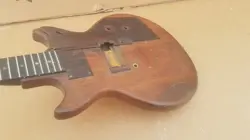 1962 GIBSON MELODY MAKER - WIDE NECK - 50'S LP & FLYING V FINGERBOARD