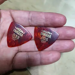 FENDER YAMAHA