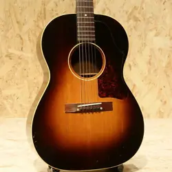 GUITAR #C15630
