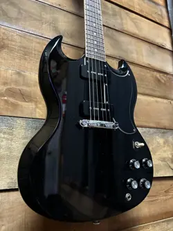 P90 EBONY W/CASE