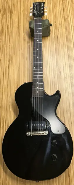 GIBSON LES PAUL JUNIOR - EBONY - 2023