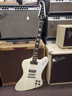 FIREBIRD GUITAR WHITE