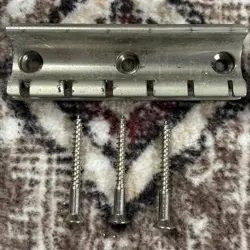 TAILPIECE 1940S 1950S