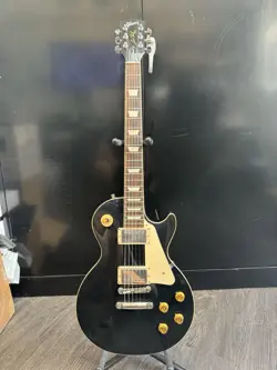 2021 GIBSON LES PAUL STANDARD - EBONY