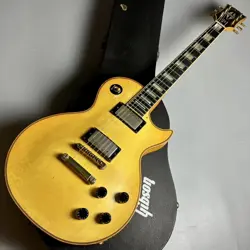 GIBSON [1982] LES PAUL CUSTOM [ACTUAL PHOTO] W/HARD CASE USED