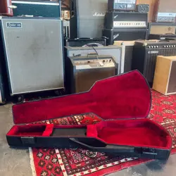 GIBSON DELUXE PROTECTOR SERIES “CHAINSAW” CASE FOR LP LATE 1970S/EARLY 1980S