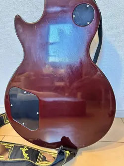 STUDIO GENUINE