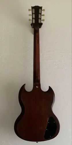 LEFTY HARD CASE