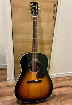 MODEL 1995 LYRIC