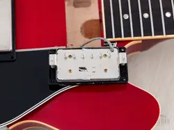 DOT SEMI-HOLLOW GUITAR