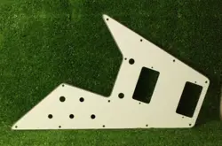 FLYING V 70S REISSUE PICKGUARD FOR GIBSON GUITARS - WHITE 3 PLY
