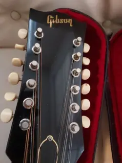 GIBSON B-25 12 STRING