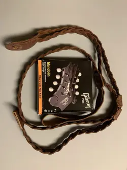 OF GIBSON MANDOLIN