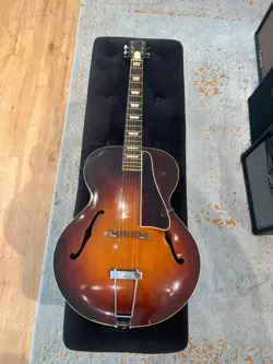 GIBSON L50 LATE 40S/ EARLY 50S