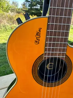 1999 EPIPHONE CHET ATKINS NYLON STRING GUITAR GIBSON CASE & MANUAL, SAMICK KOREA