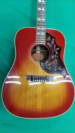 ACOUSTIC GUITAR 17273